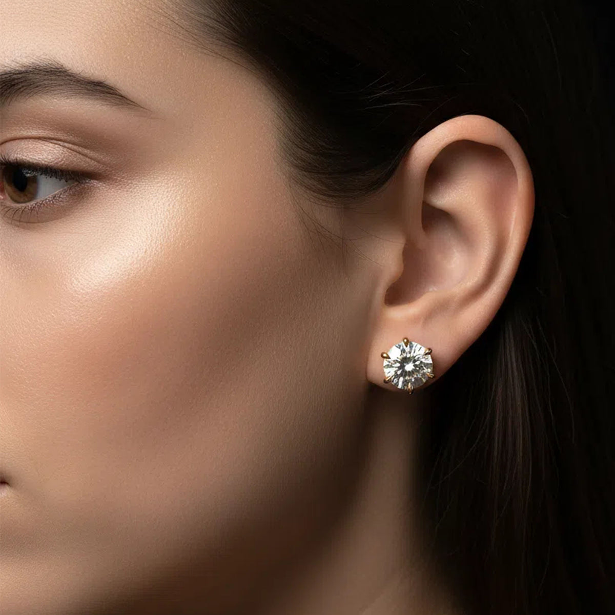 ELVORIQUE Aurelia Round Lab-Grown Diamond Stud Earrings