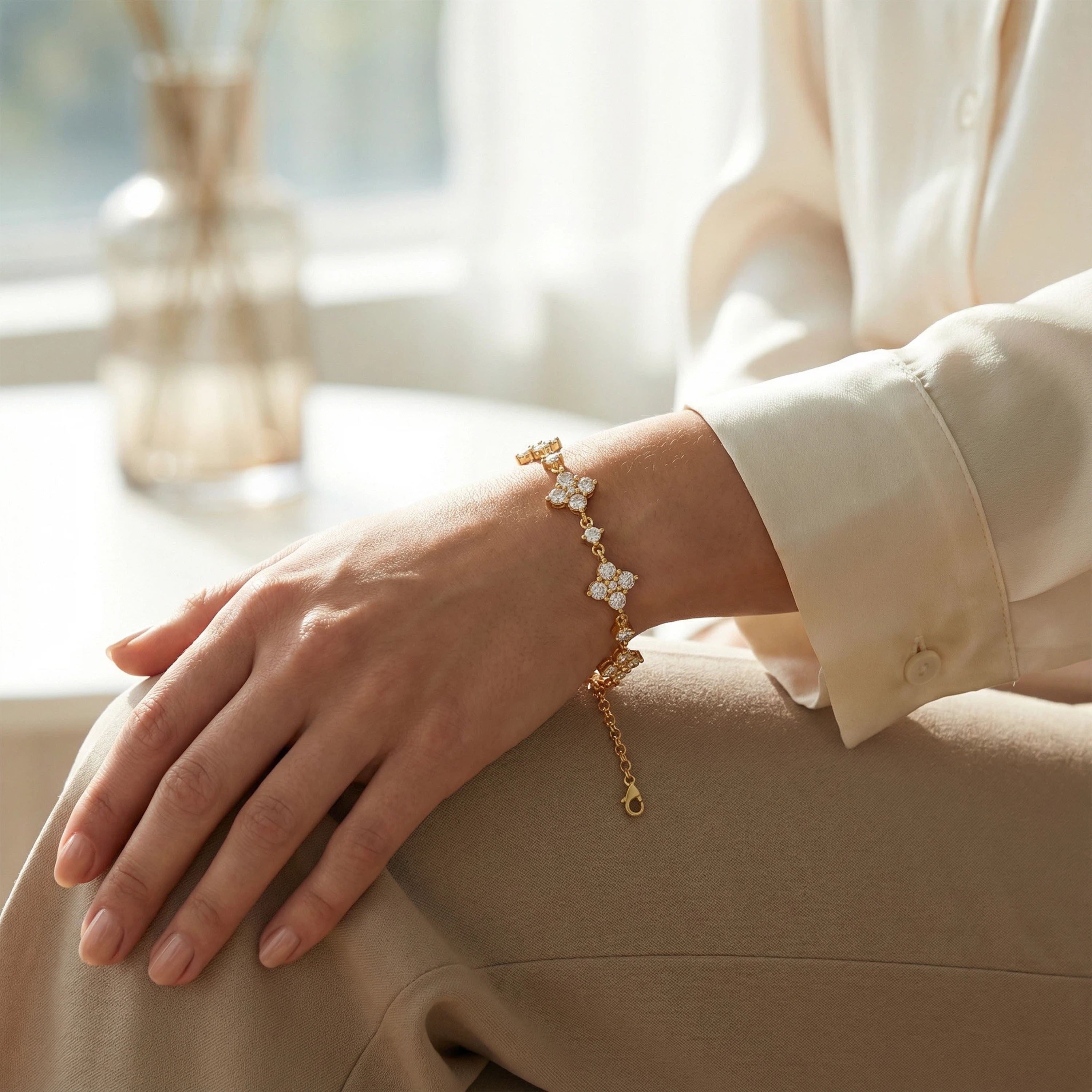 Ophelia Eternity Women's Yellow Gold Four Leaf Clover Bracelet | 2ct/3ct Lab Diamond | Adjustable Lucky Jewelry for Anniversary, Mother's Day Gift