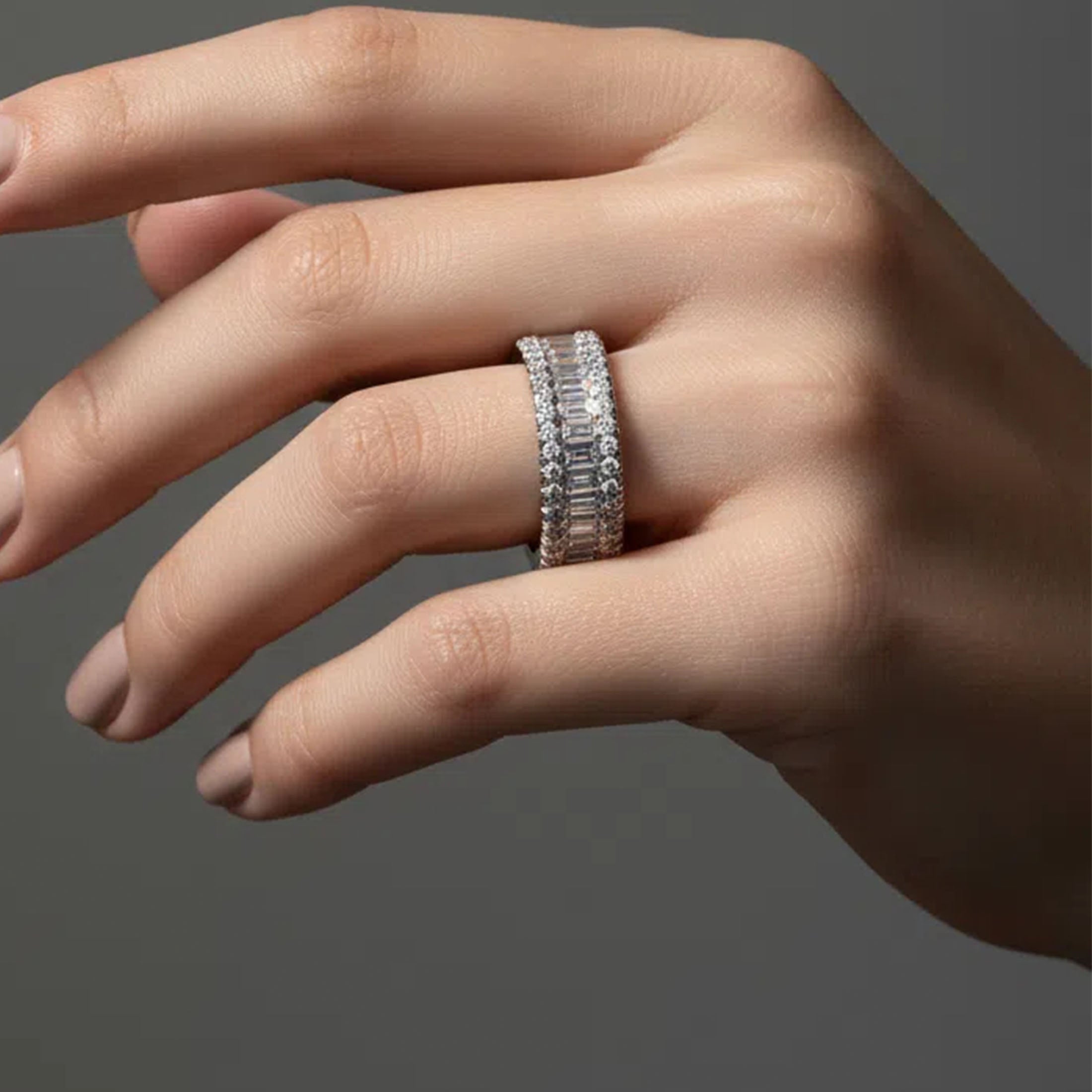 ELVORIQUE 141-Stone Round & Baguette Moissanite Eternity Ring