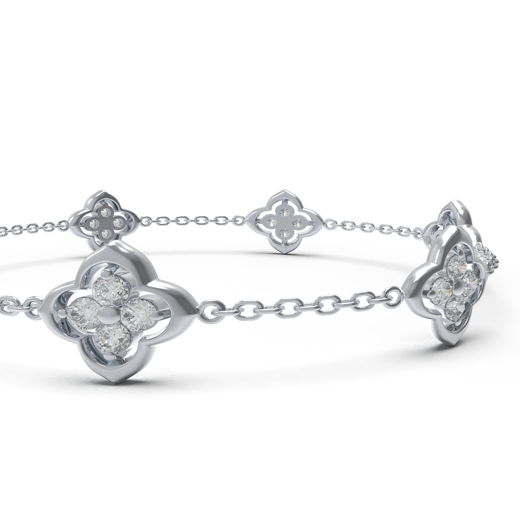 ELVORIQUE Five-Station Four-Leaf Clover Moissanite Bracelet
