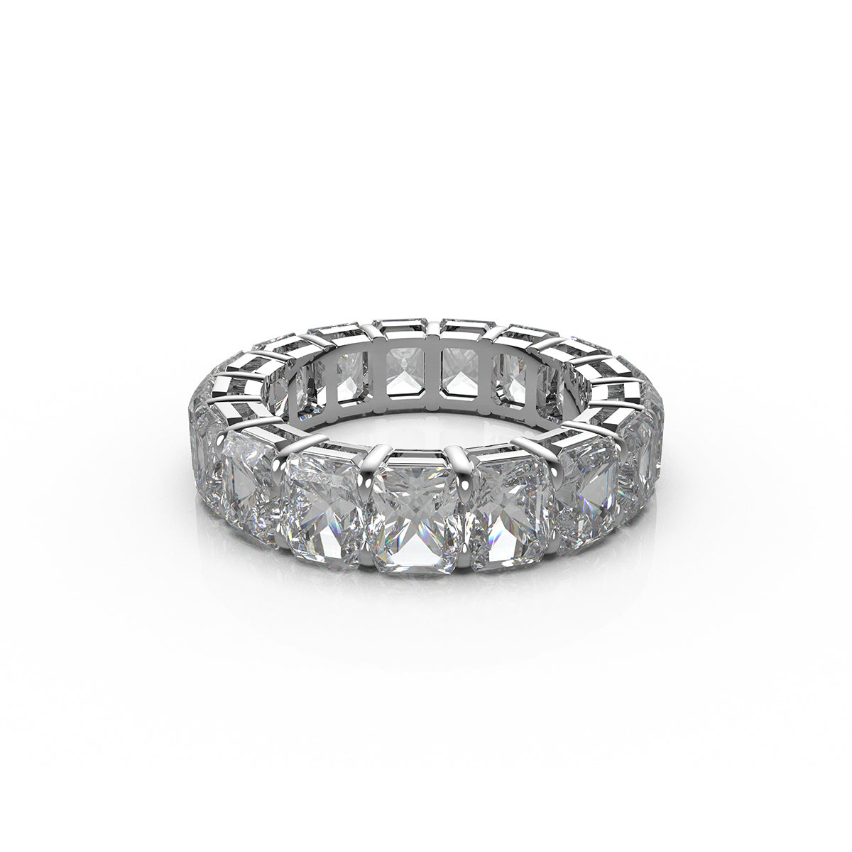 ELVORIQUE 3.60 CTW Cushion-Cut Lab-Grown Diamond Full Eternity Band