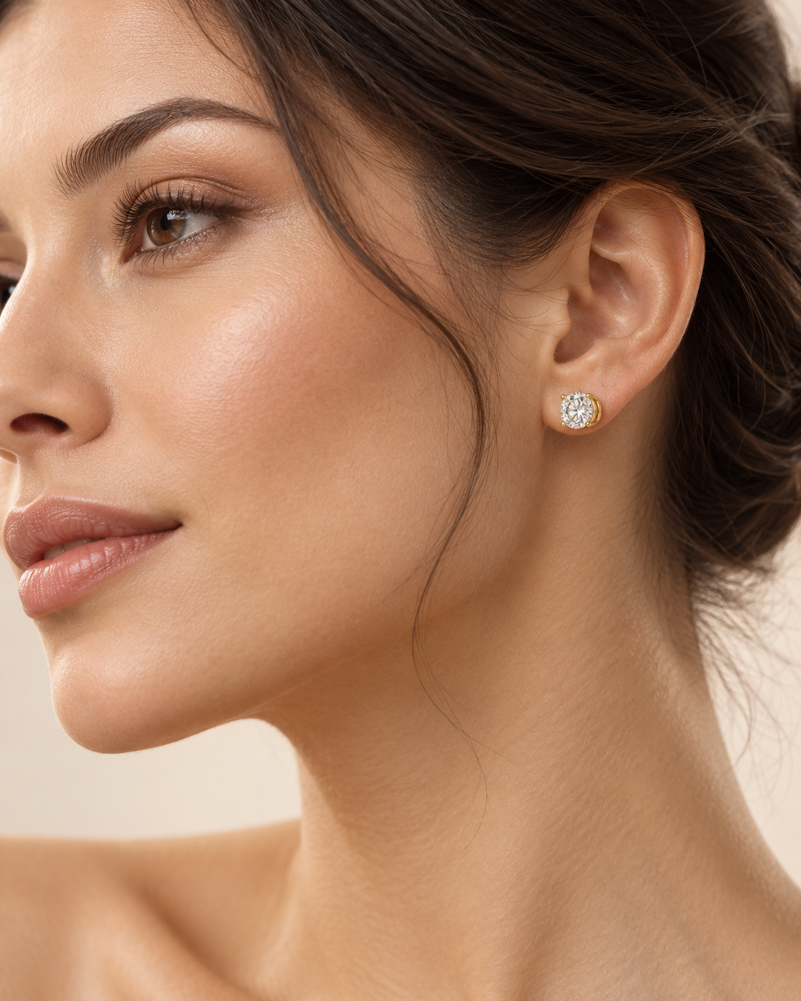 Golden Luminous Core Round Brilliant Lab-Grown Diamond Stud Earrings