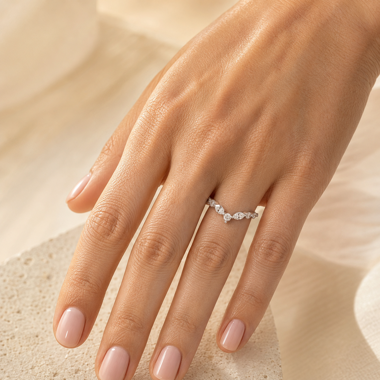 Lucent Leaf Marquise & Round Lab-Grown Diamond V Band