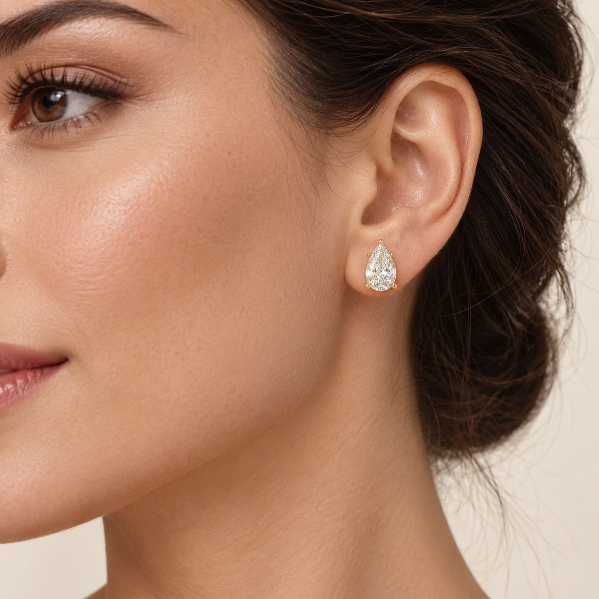 Golden Dewlight Pear-Cut Lab-Grown Diamond Stud Earrings