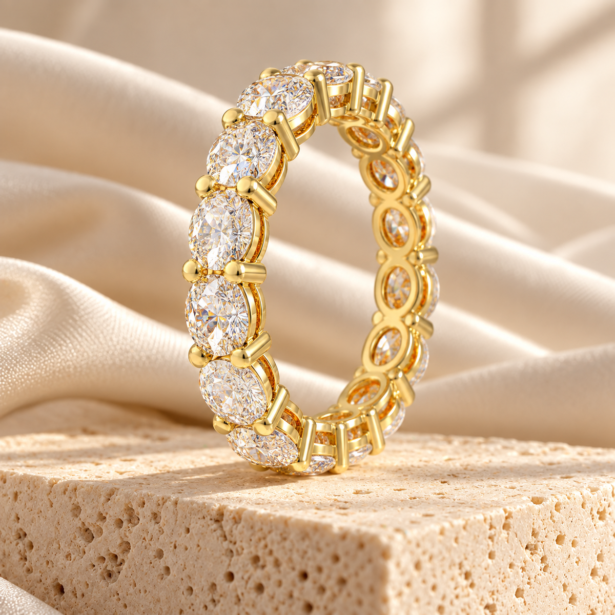 ELVORIQUE Oval & Round Lab-Grown Diamond Eternity Band in Yellow Gold