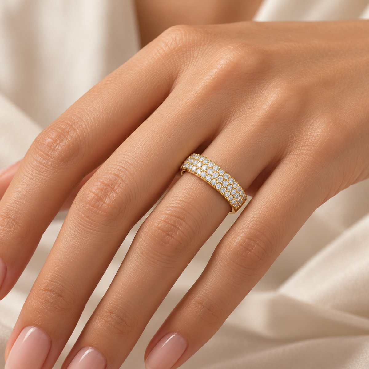 ELVORIQUE Triple-Row Pavé Lab-Grown Diamond Wedding Band